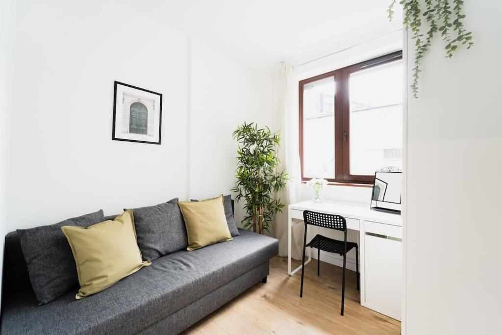 City Center - 3 Rooms - New Building - Private Parking Place - Garage Wroclaw Dış mekan fotoğraf